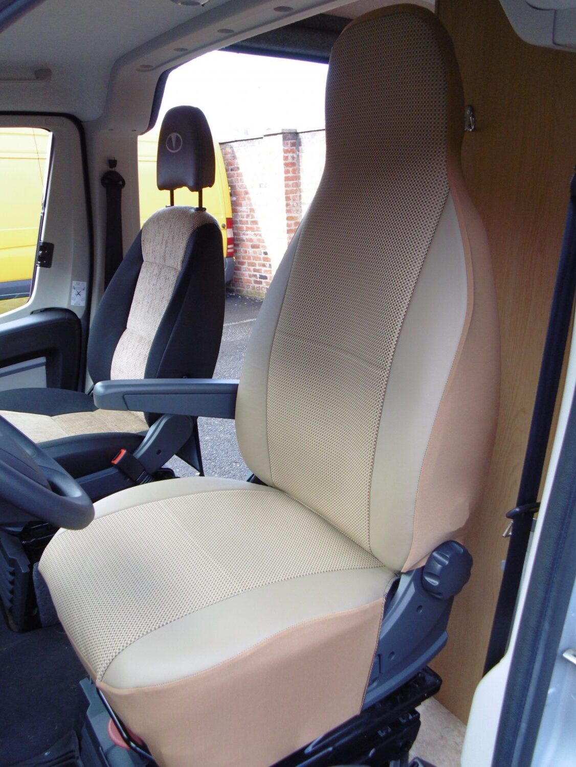 Fiat Ducato Motor Home Seat Covers, MH-195 Elsie - Image 4