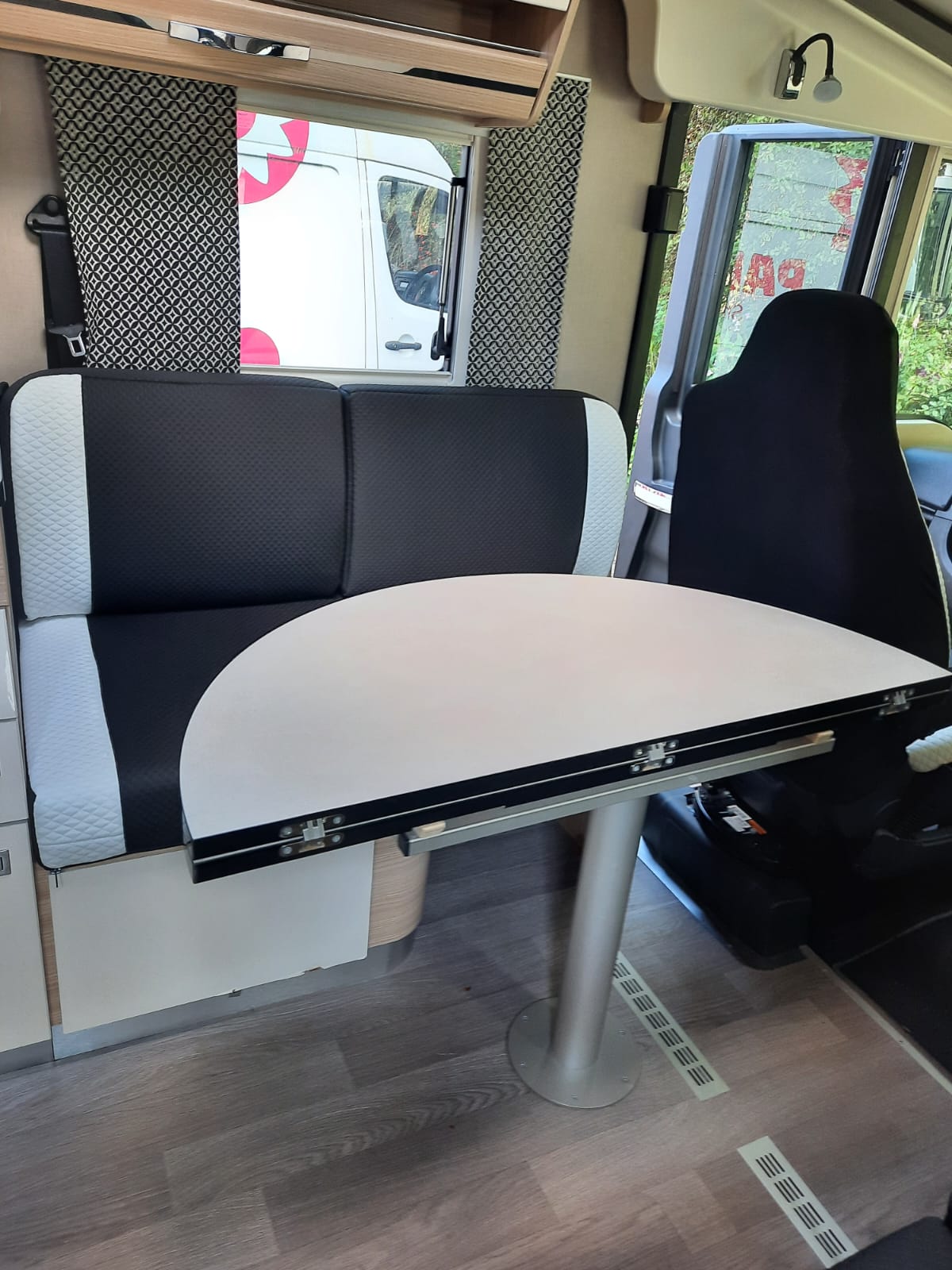 Renault Trafic Motorhome, full re trim, front seat + cushion covers - Image 5